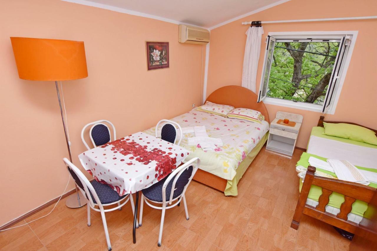 Apartments Siljak Petrovac Εξωτερικό φωτογραφία